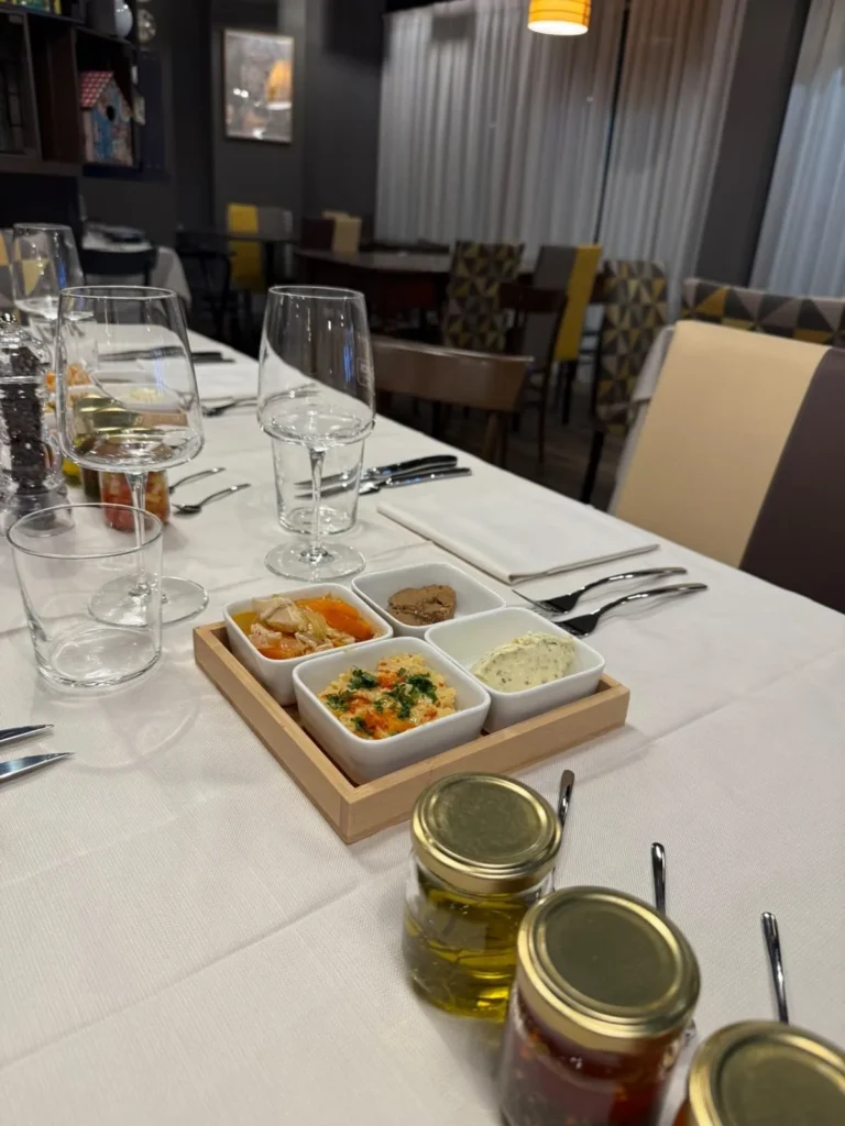 Antipasti tavola apparecchiata treviso dai fioi al marca